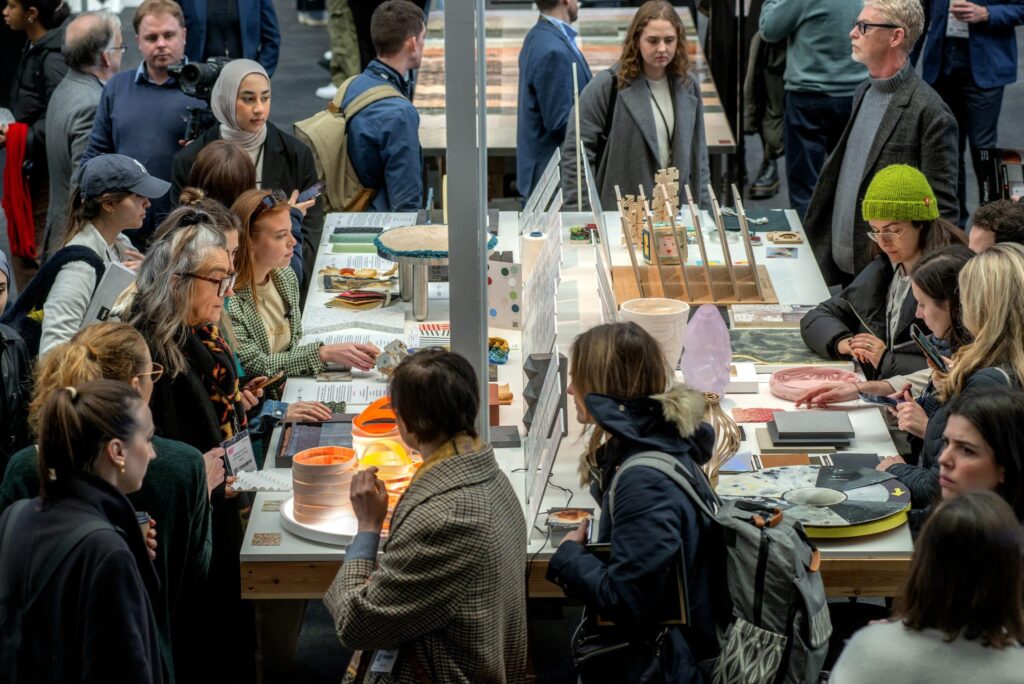 Ceramistas españoles participan en una Feria en Londres