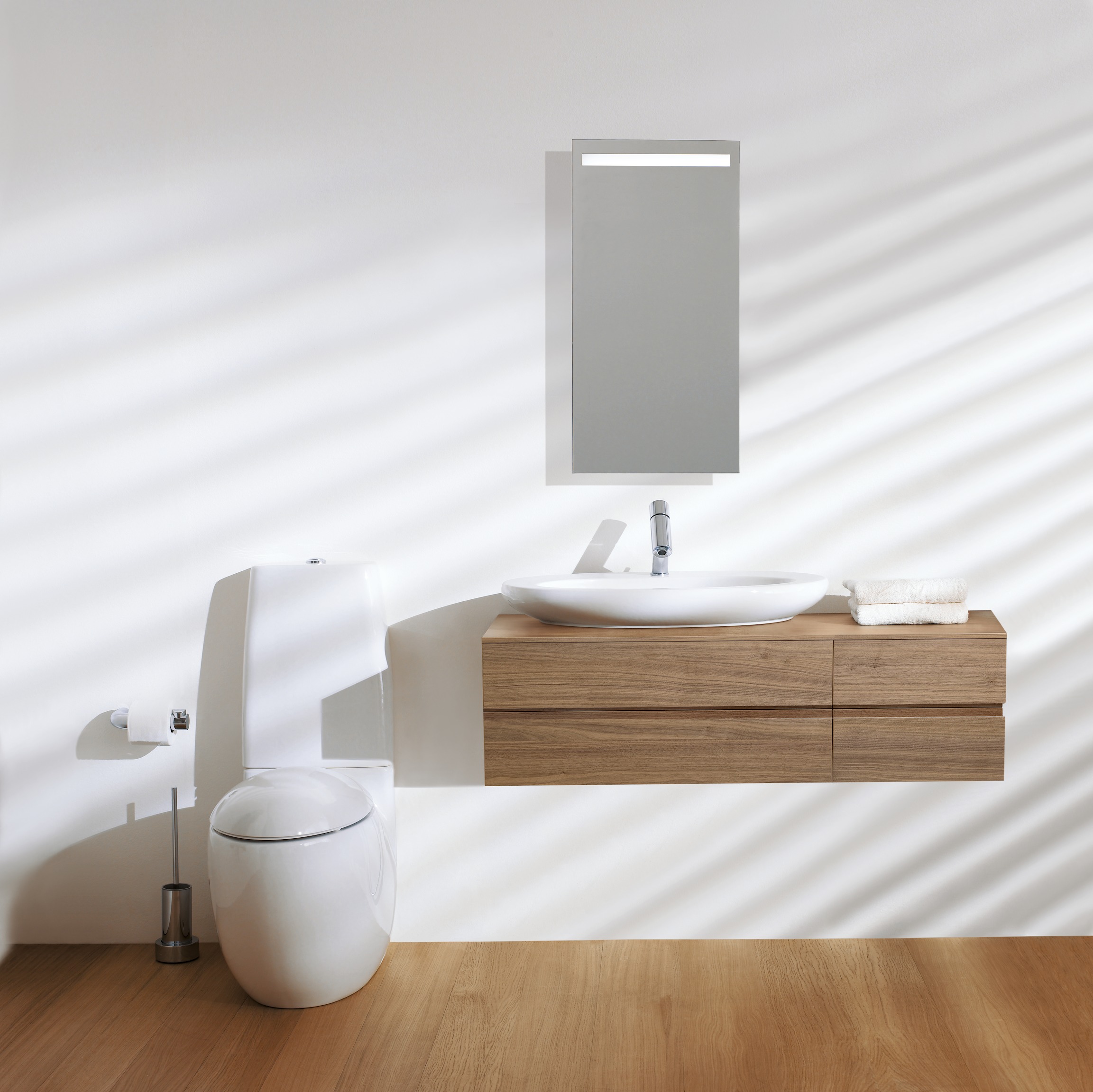 mueble de baño de estilo nórdico con lavabo sobre encimera