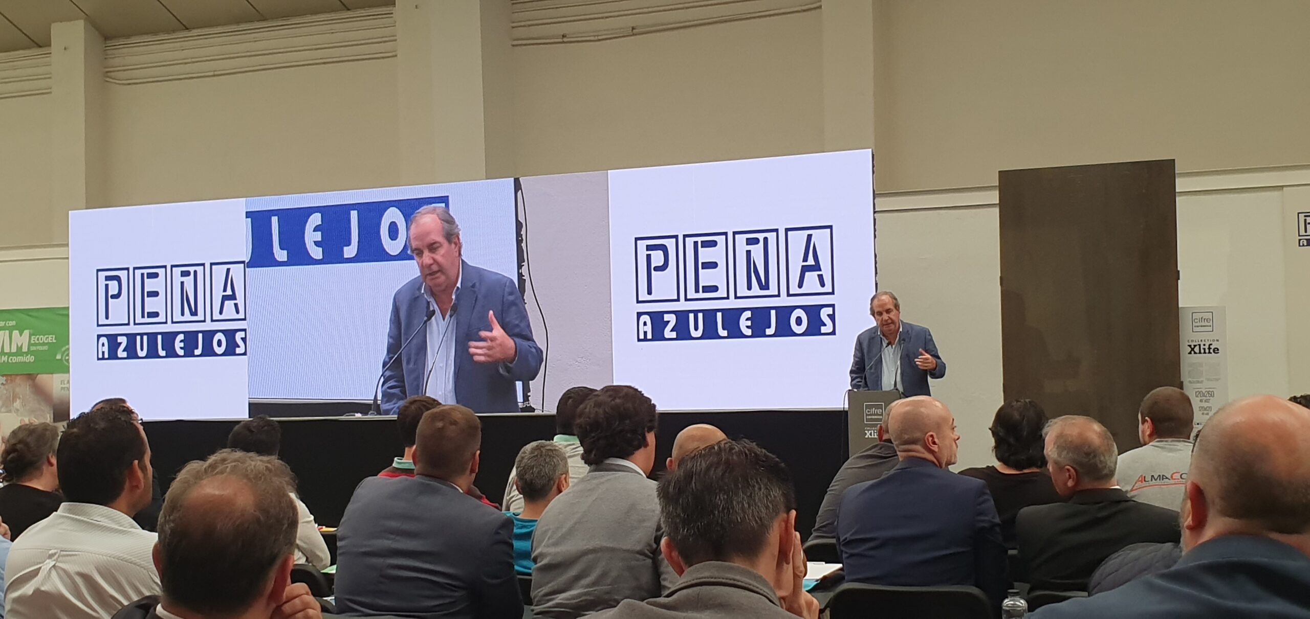 Juan Pajares en la Jornada técnica de Azulejos Peña en Getafe