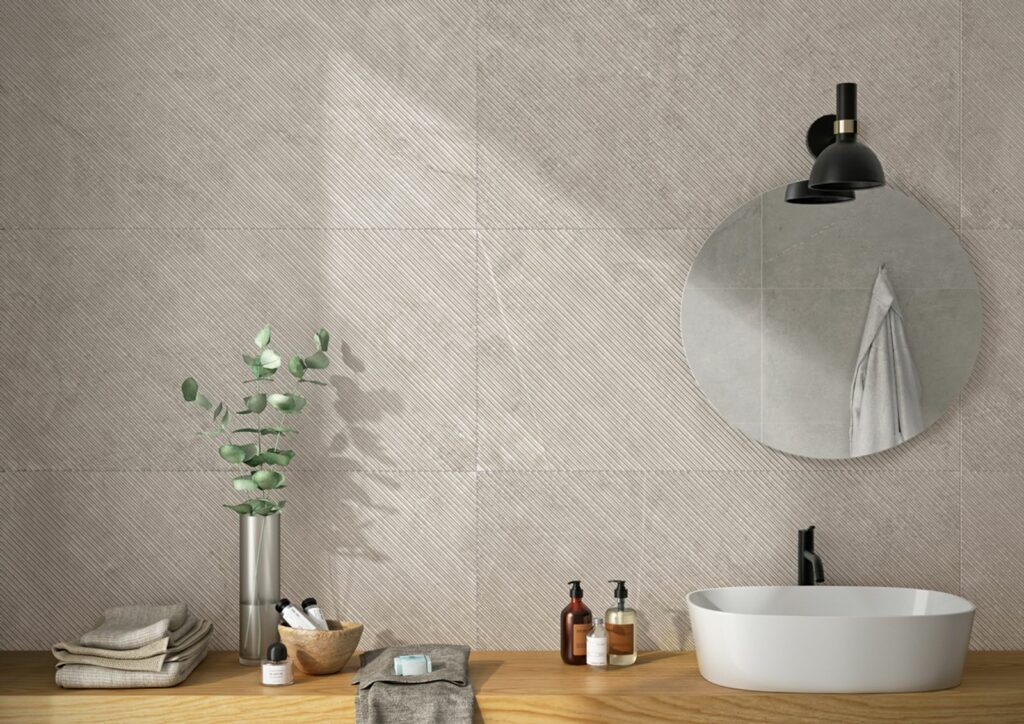 Espejo redondo de baño combinado con cerámica con relieve en pared